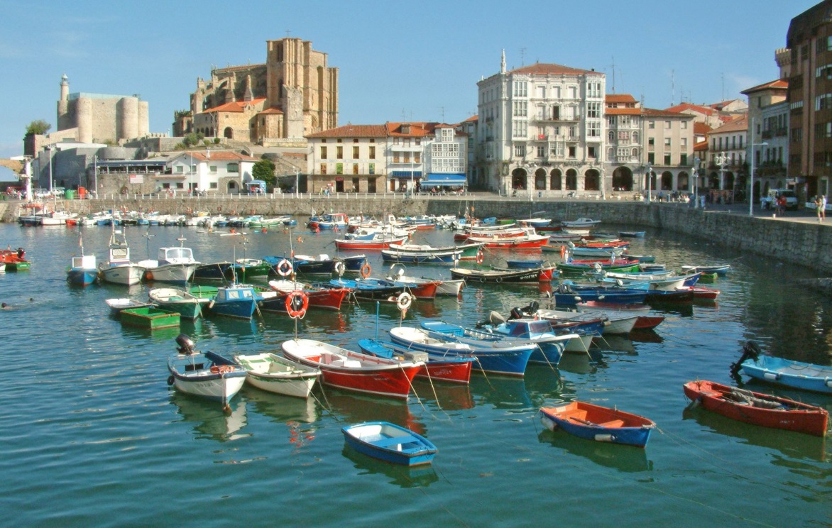 La ciudad portuaria de castro urdiales